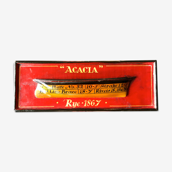 Demi-coque vintage bateau irlandais rouge carmin noir artisanat acacia rye