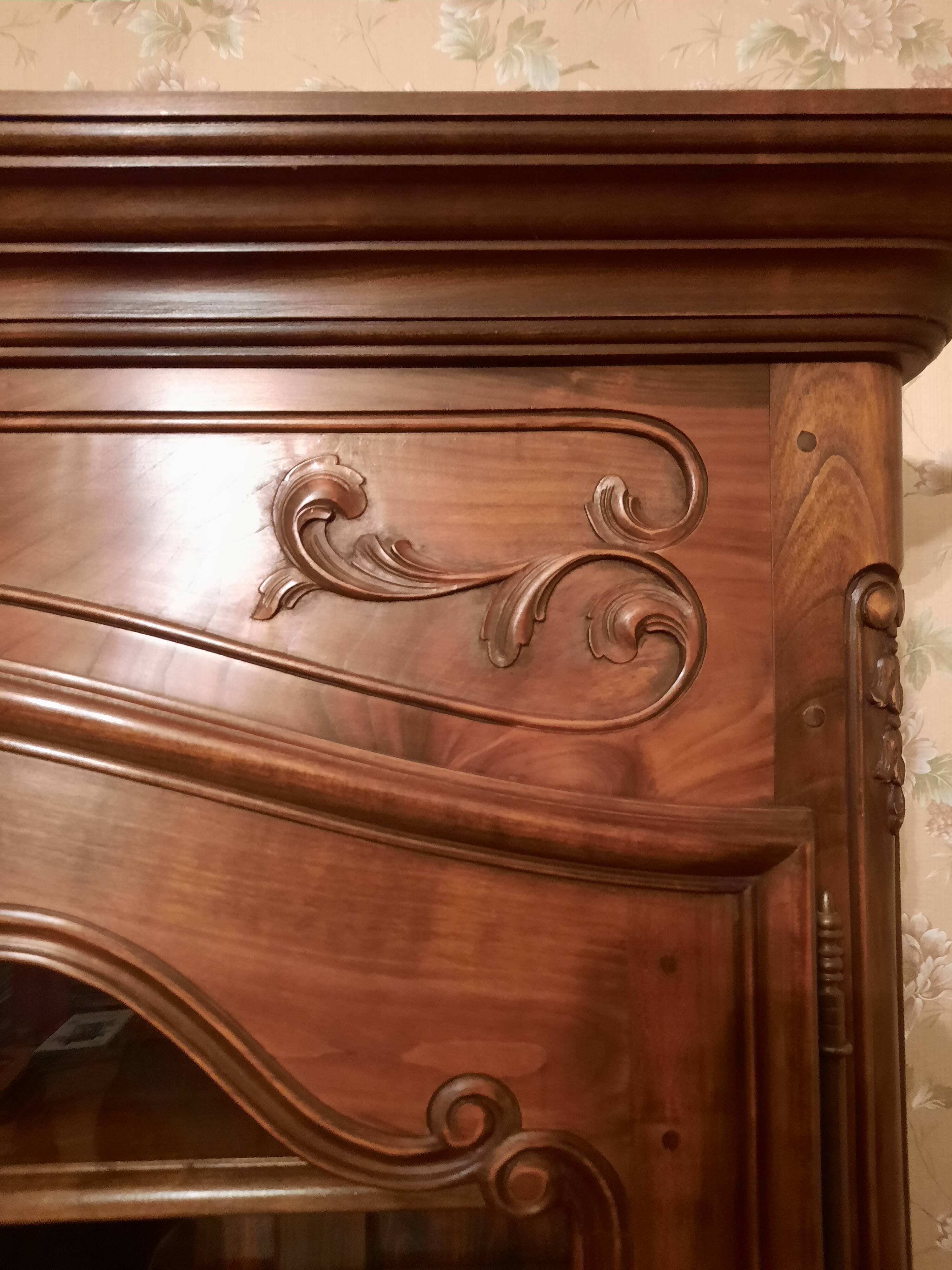 Regency bookcase in solid cherry wood stained walnut.