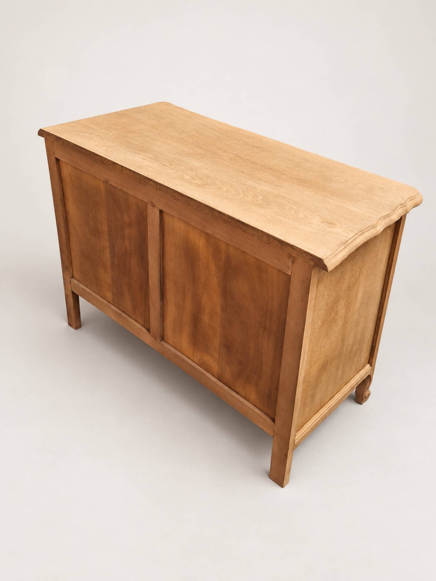 Commode en bois 