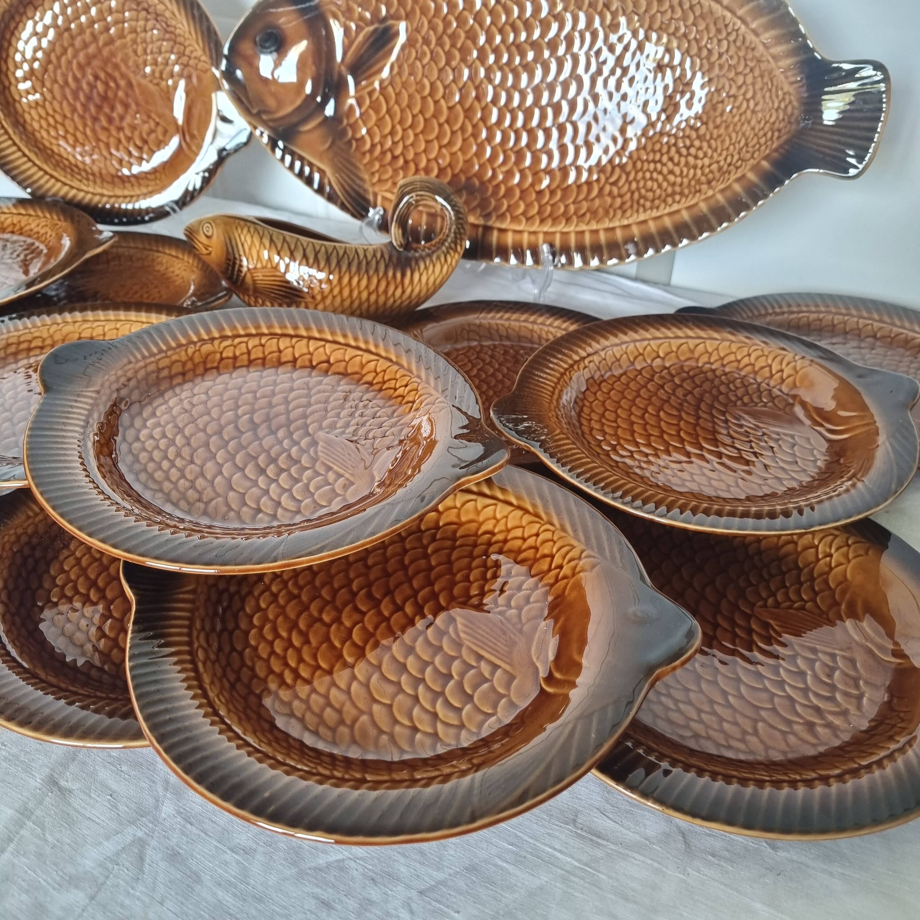 French ceramic dinnerware and plates set sarraguemines 1970s
