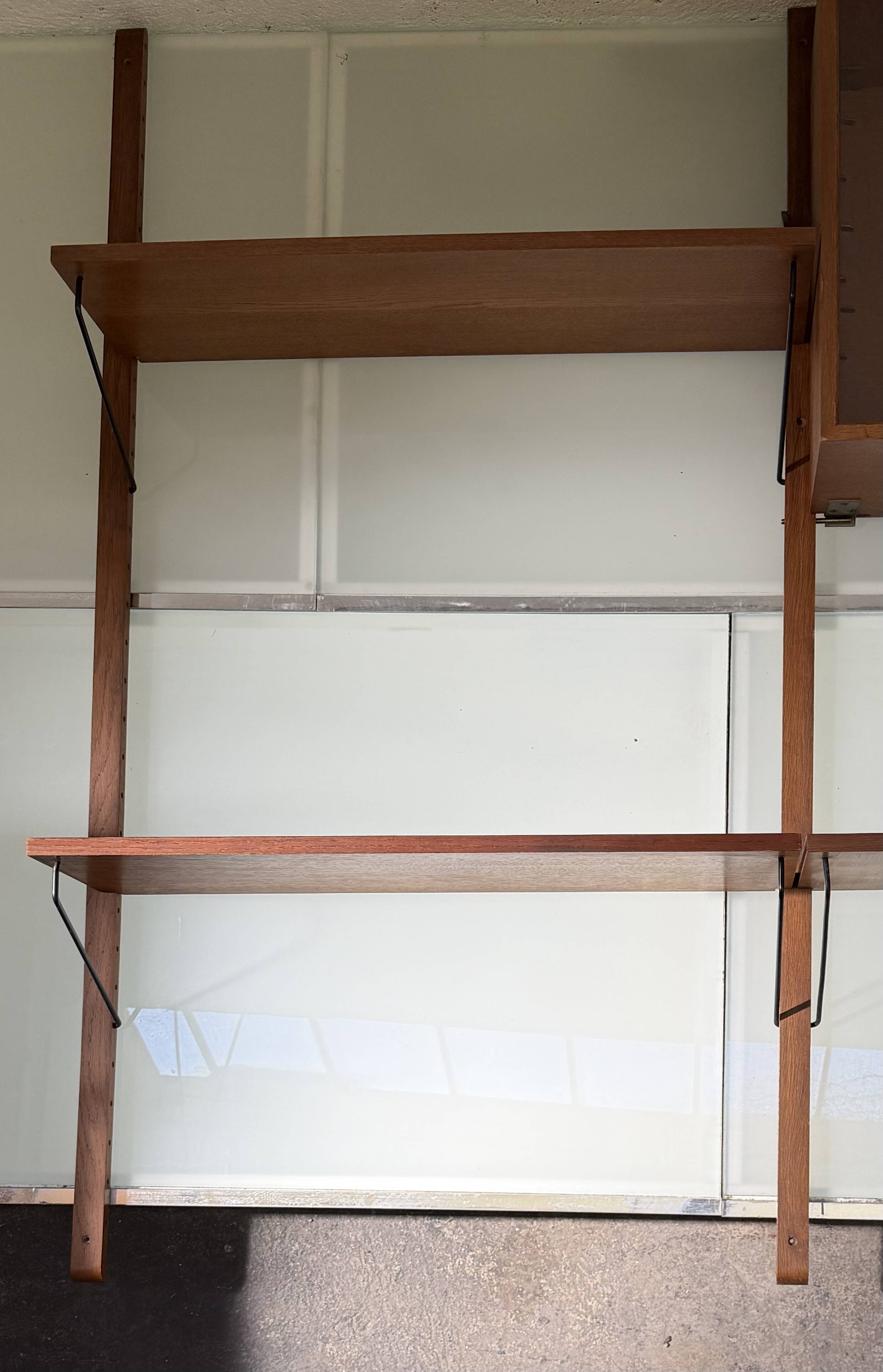 Modular wall shelf Poul Cadovius