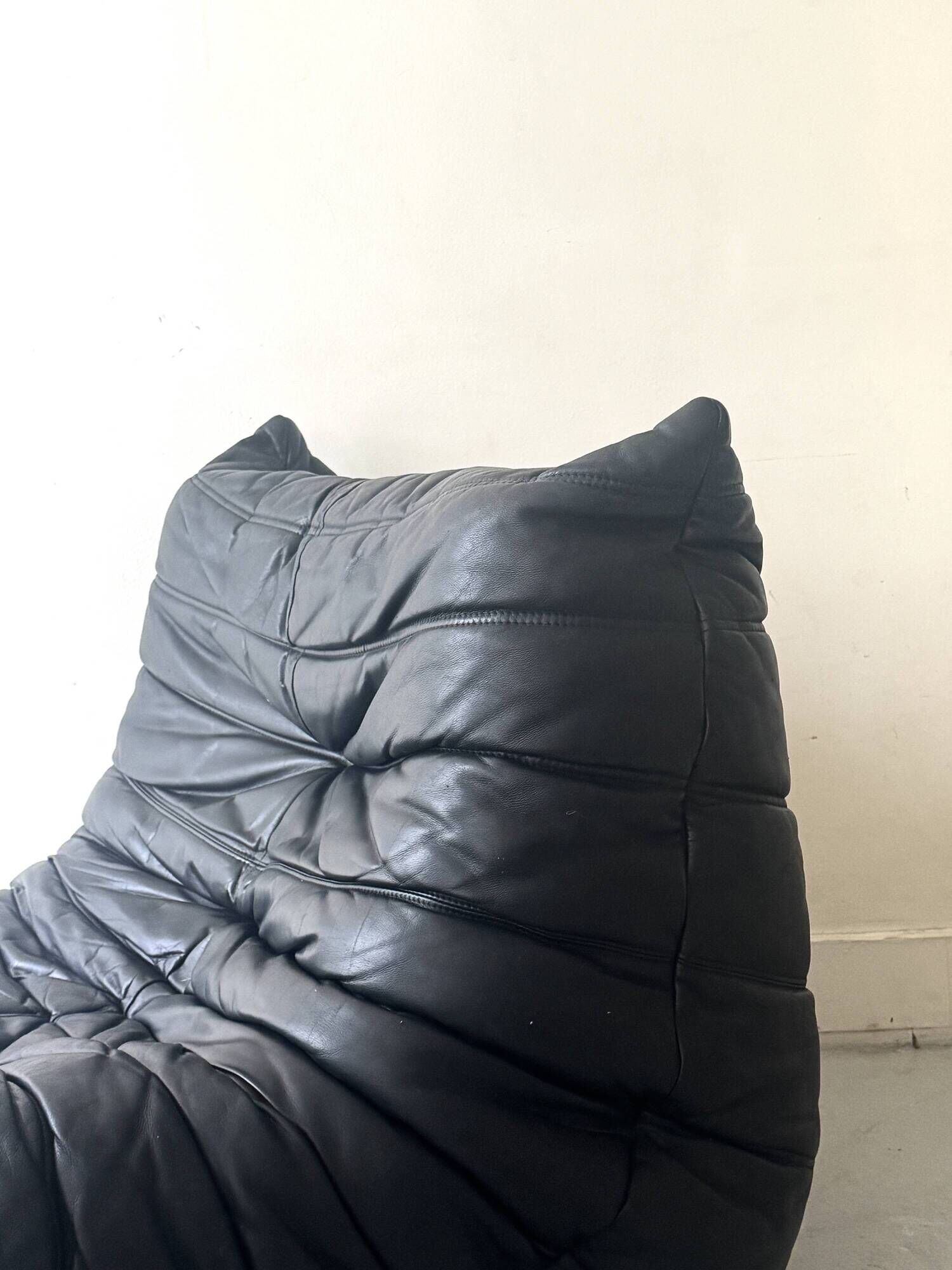 Black leather Togo armchair by M. Ducaroy for Ligne Roset