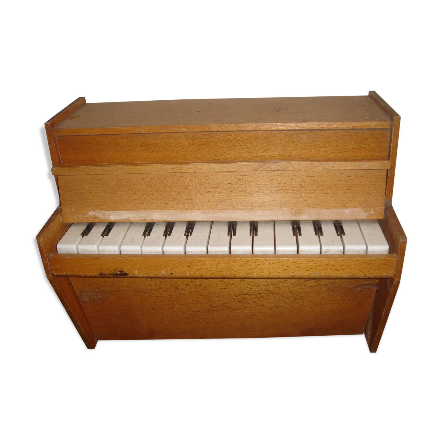 Small child 1950 wooden piano