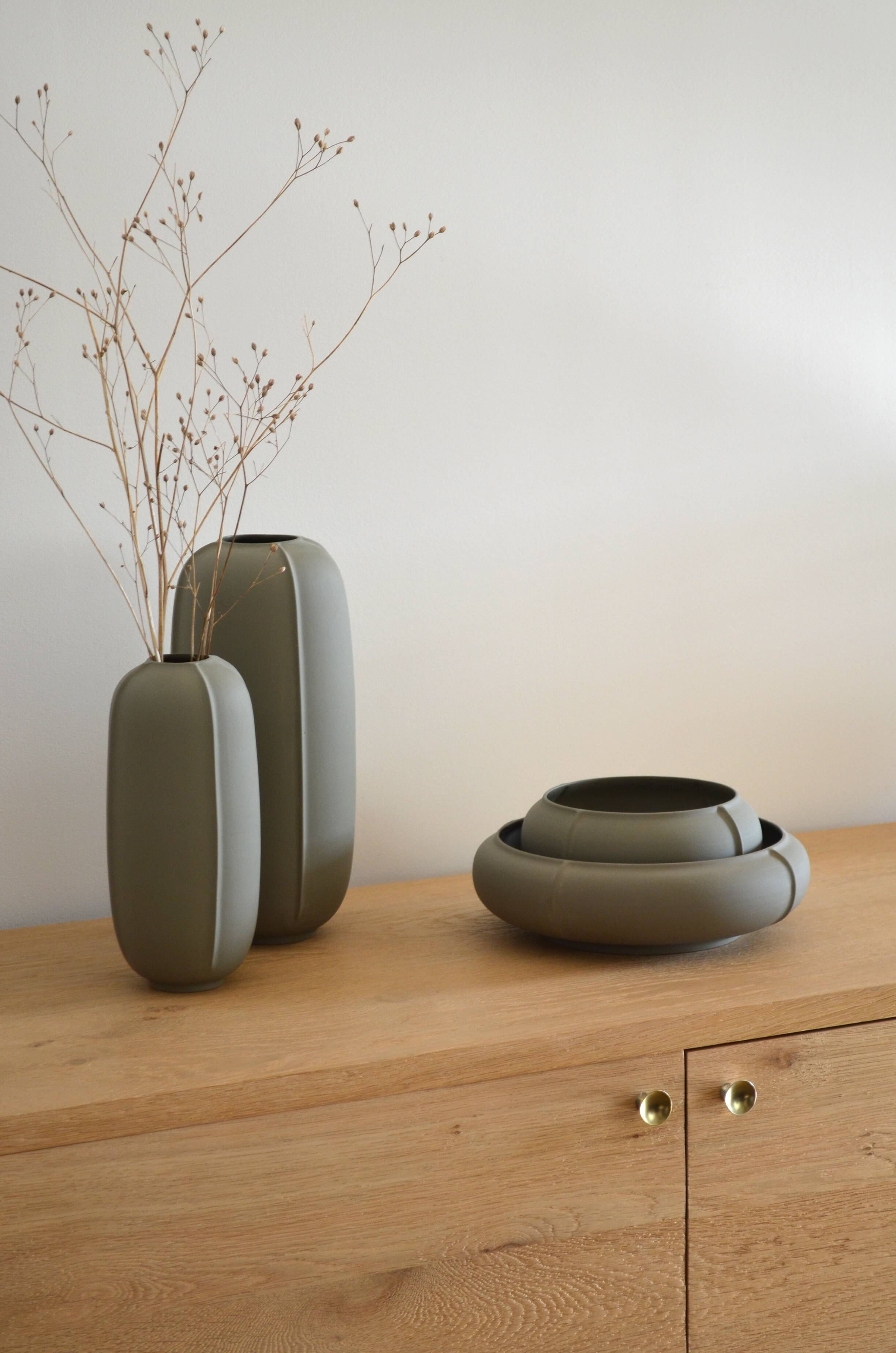 Atlas porcelain vase n°1