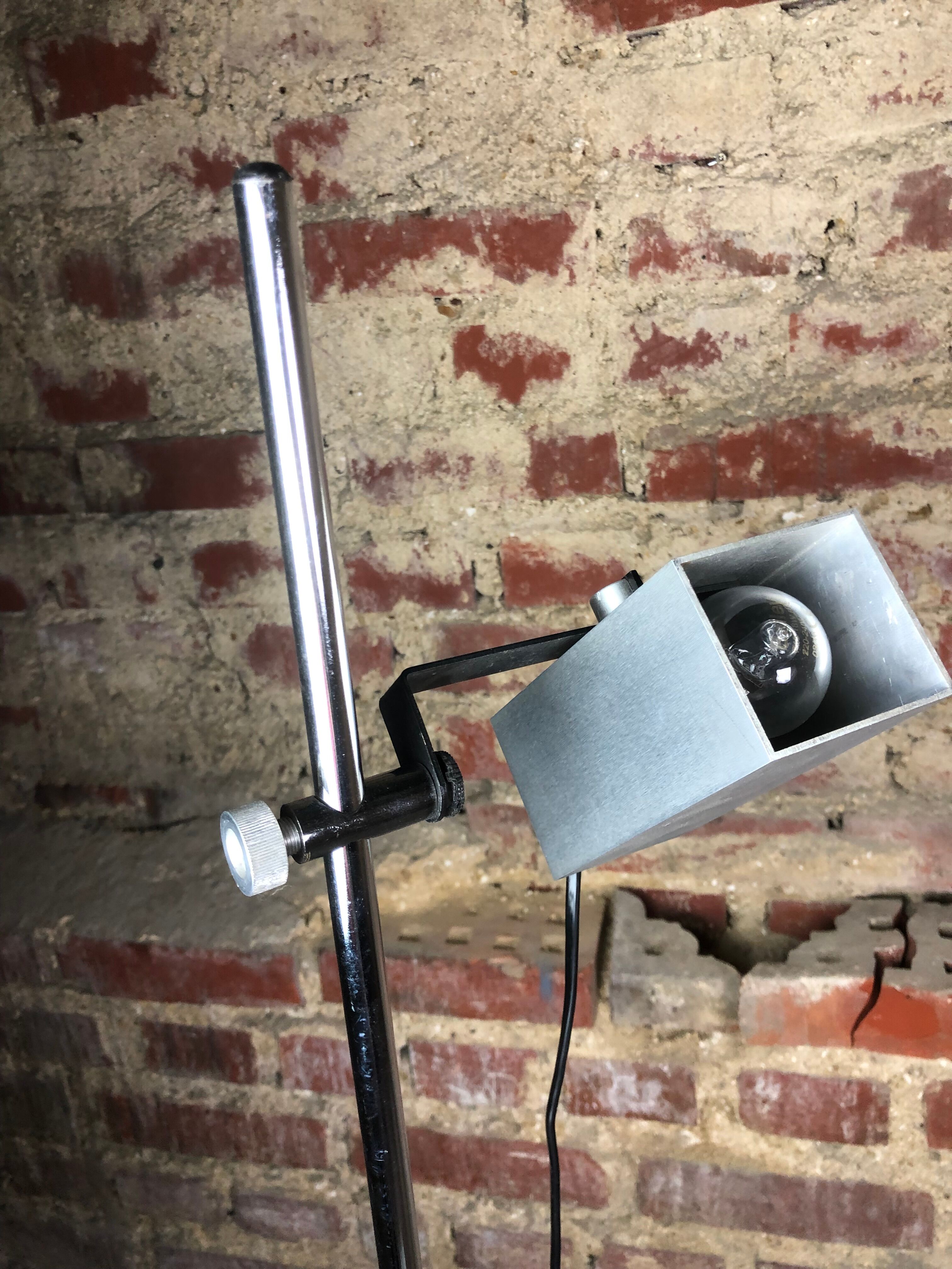Vintage chrome steel floor lamp 80'S