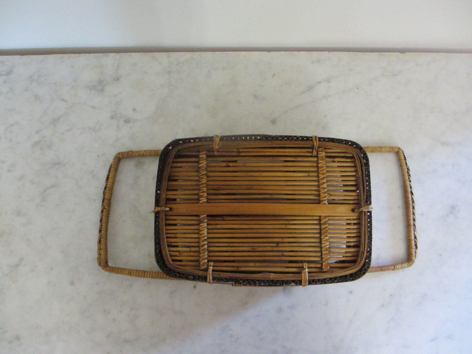 Rattan glass holders