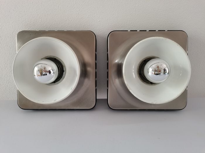 Pair of Italian Wall lamps Targetti
