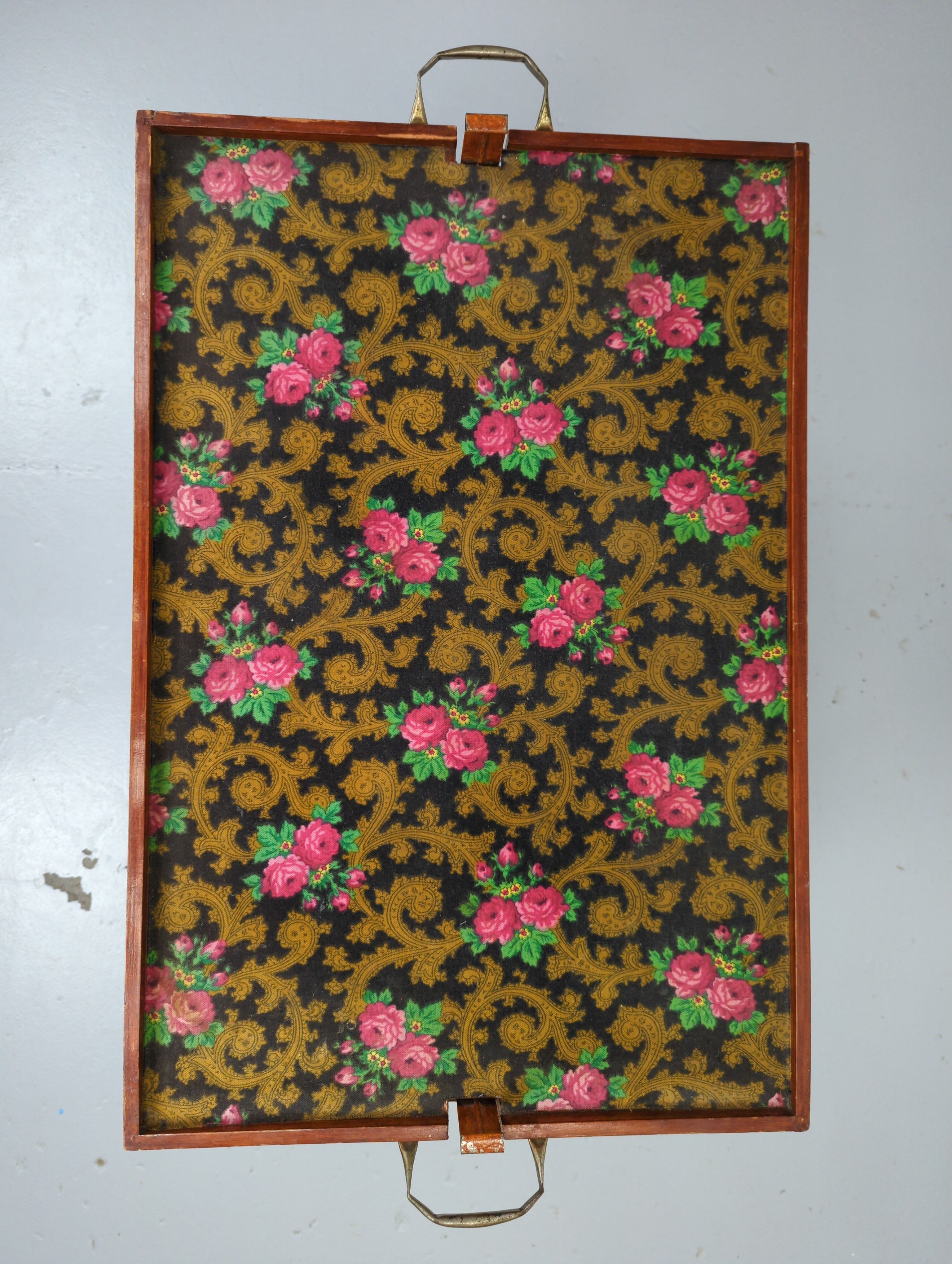 Folding side table flower top patented SGDG