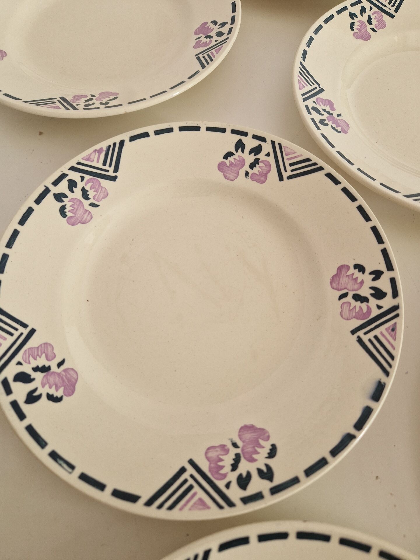 Set of 12 Dessert Plates Model Tunis