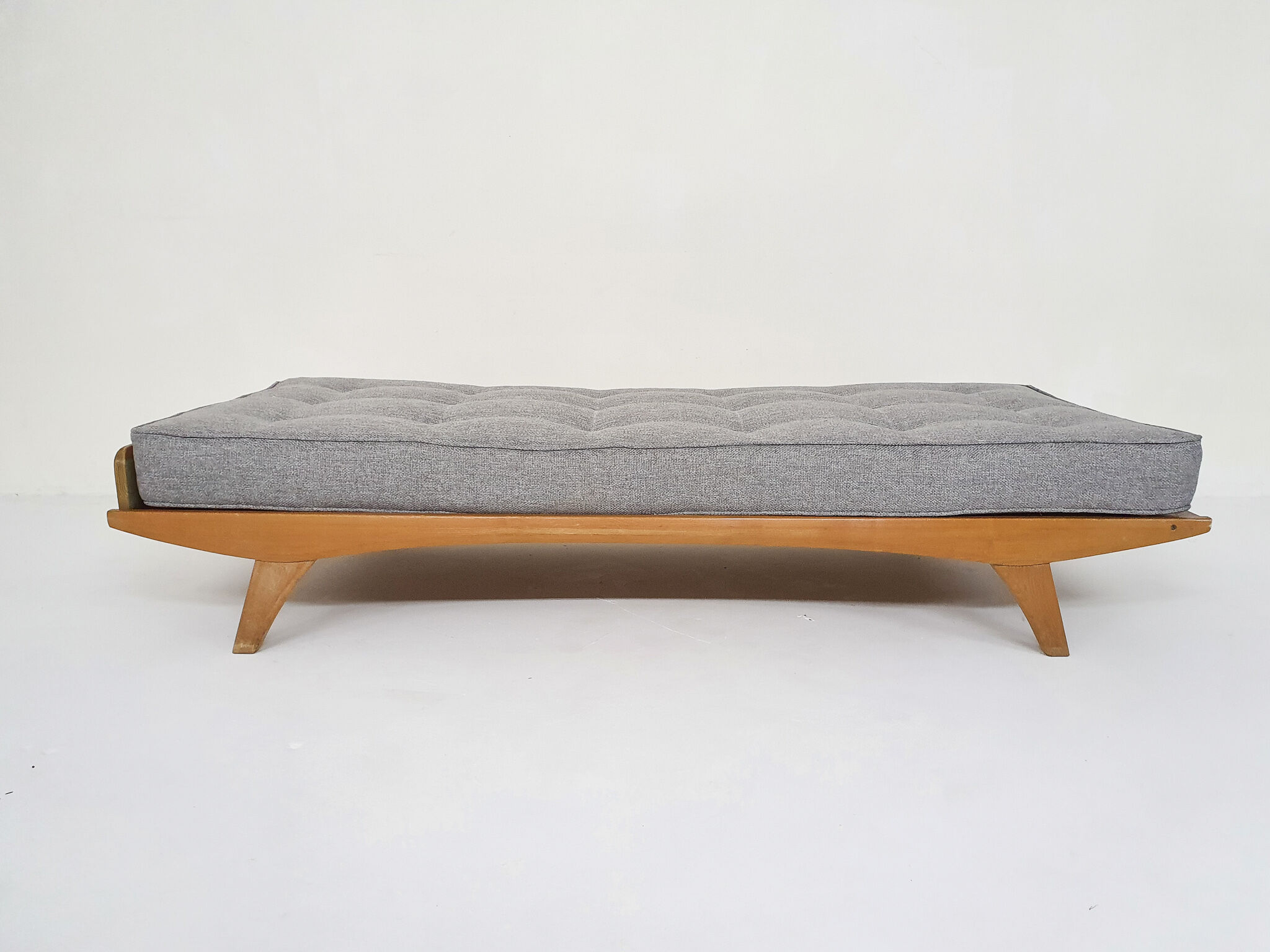 Ashwood daybed by Holma, Switzerland 1950's