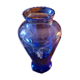 Vase en verre bleu