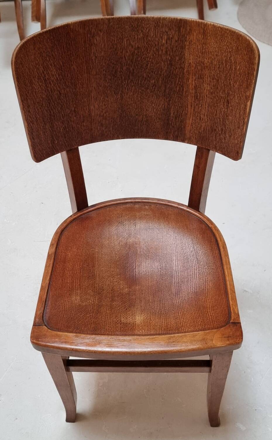 Chaises du milieu du siècle