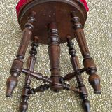 Napoleon III piano stool