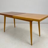 Table basse vintage en finition brillante de Tchécoslovaquie, années 1960