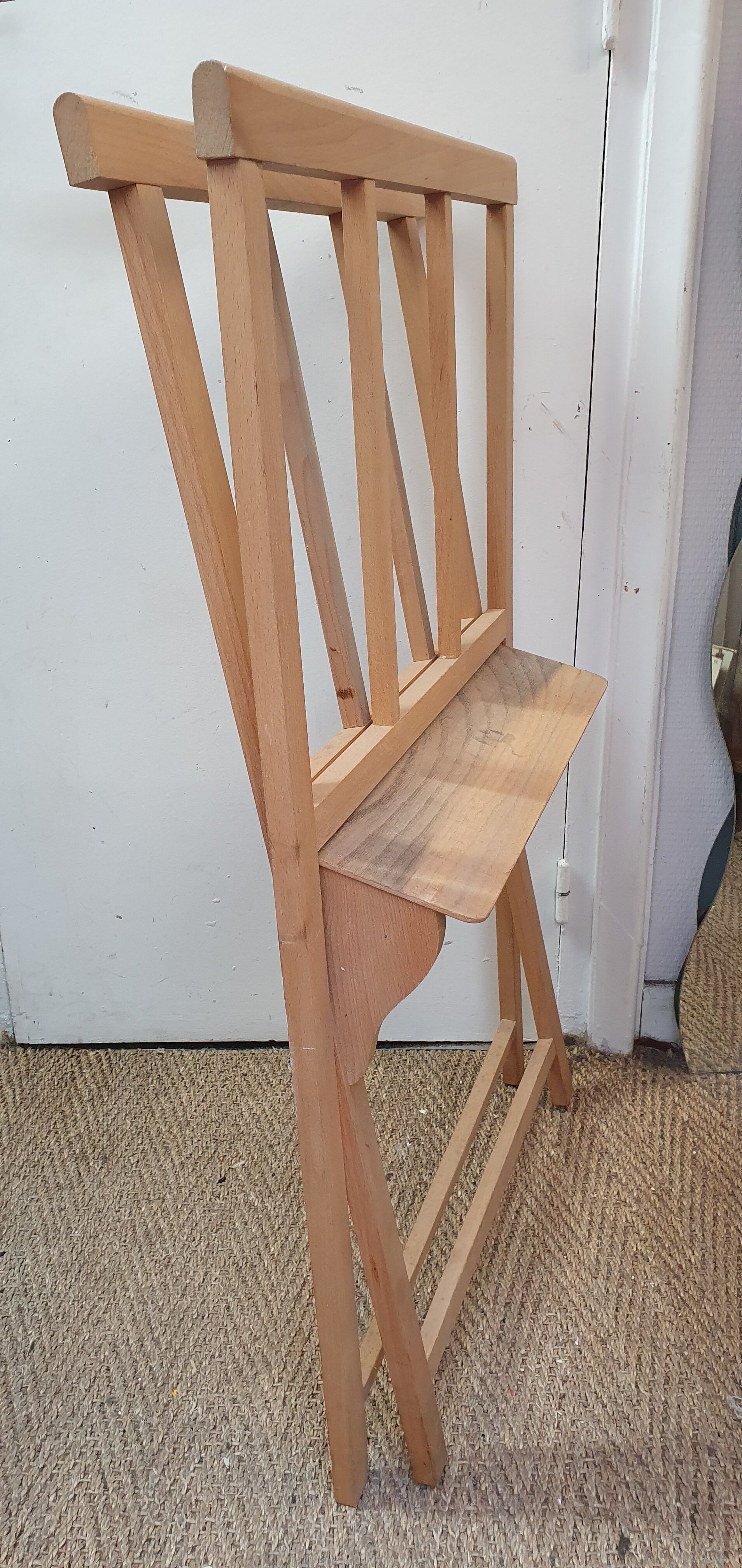 Door engravings in wood