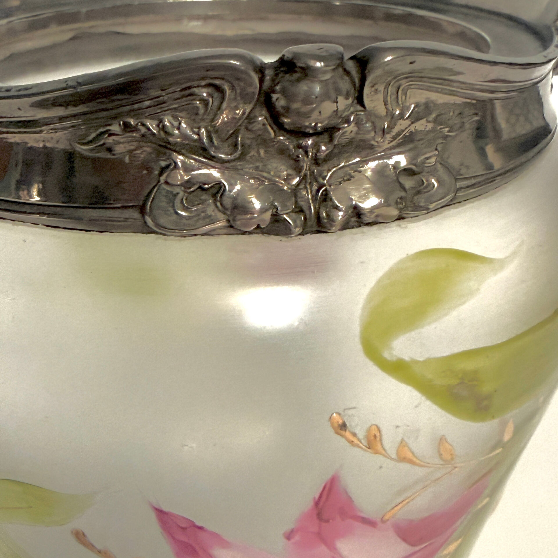 Art Nouveau biscuit jar