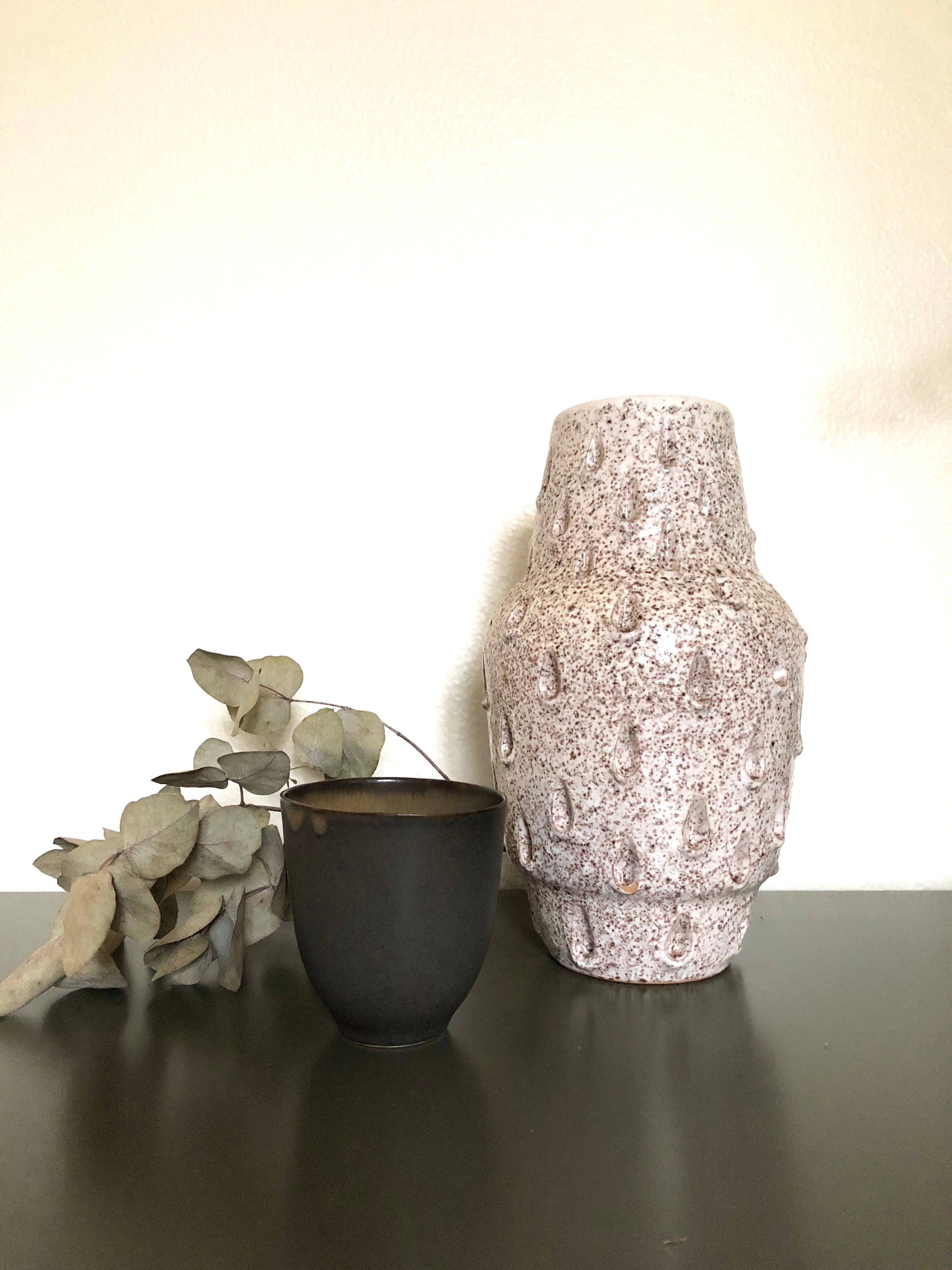 Ceramic vase