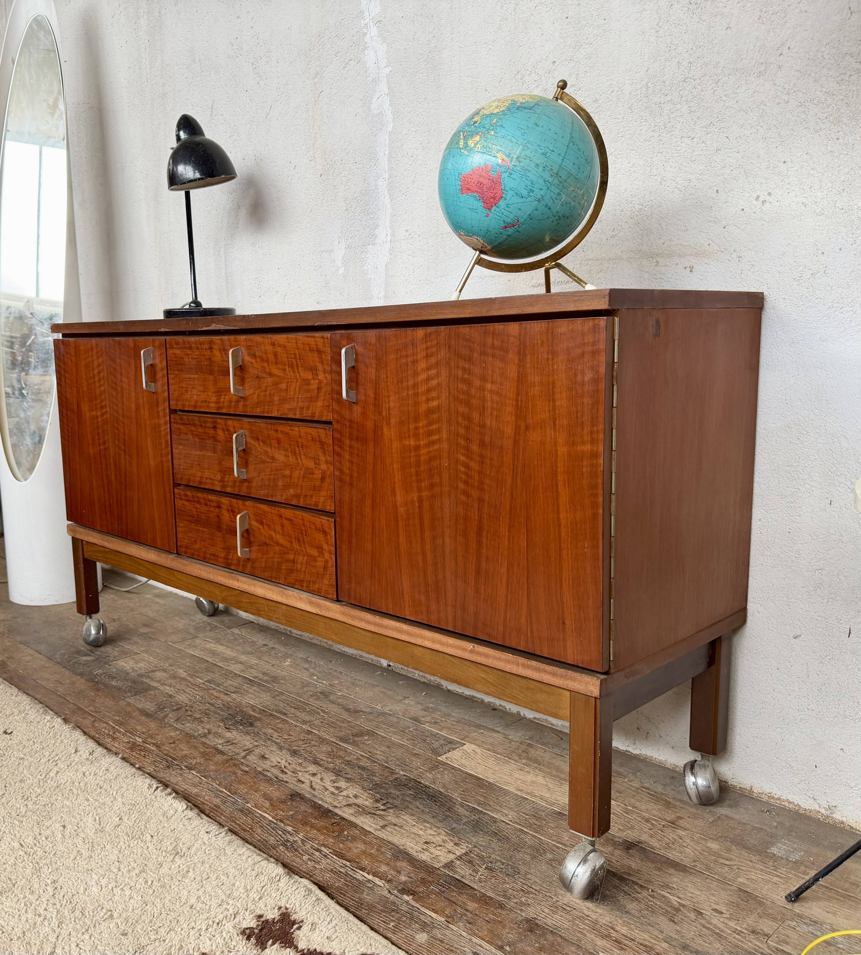 ✨ Vintage wooden sideboard – 3 drawers, 2 doors – Retro furniture ✨