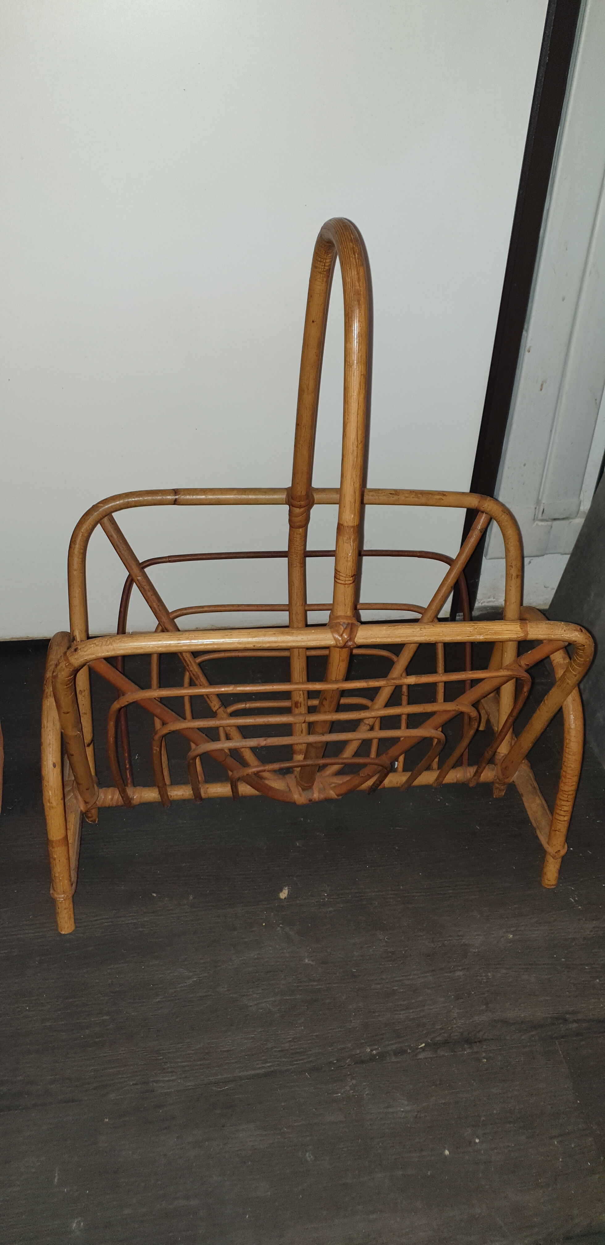 Rattan magazine holder