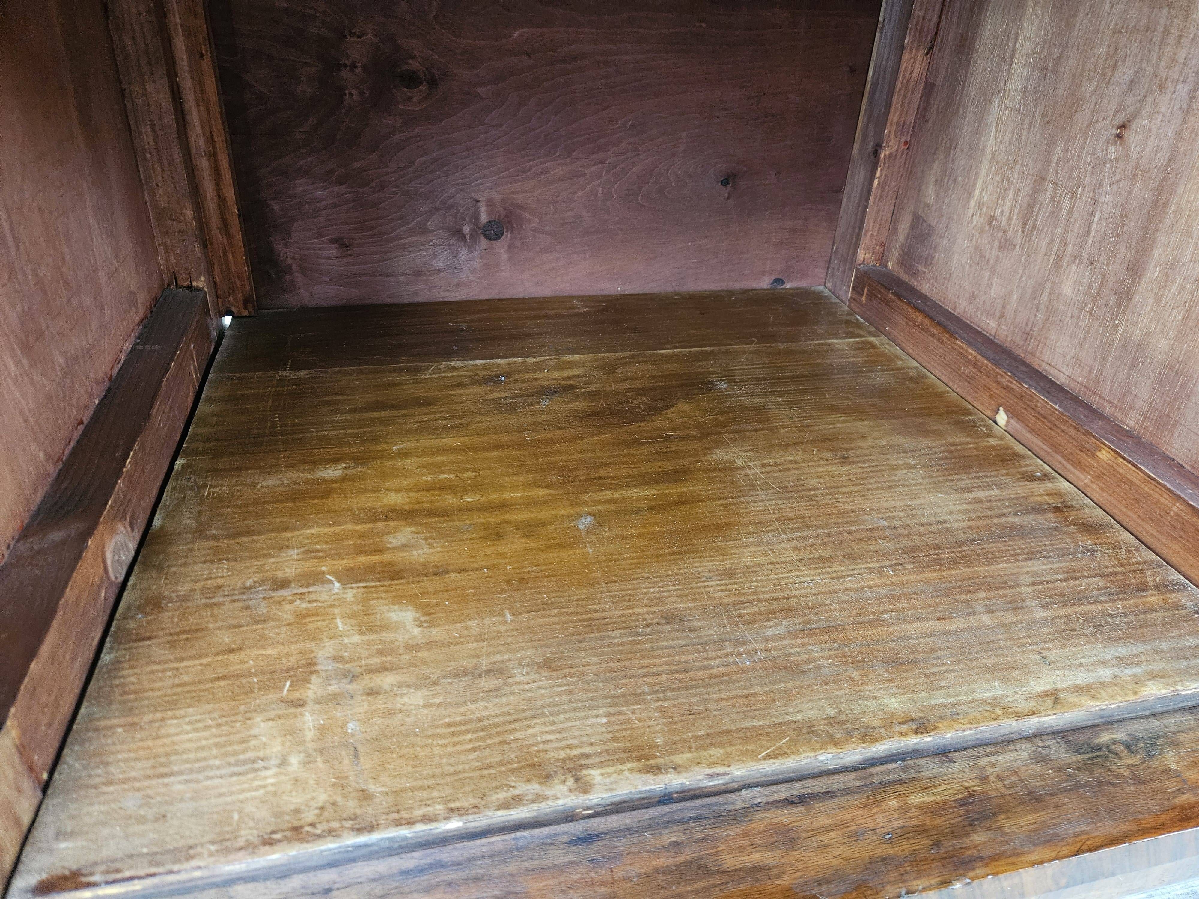 1940s Art Deco walnut sideboard with three doors