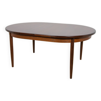 Mid-century modern teak oval dining table from G-Plan, United Kingdom, 1960s