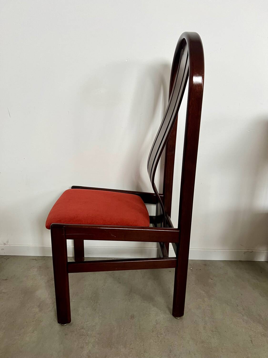 Lot 6 anciennes chaises en bois courbé design italien des années 70 vintage