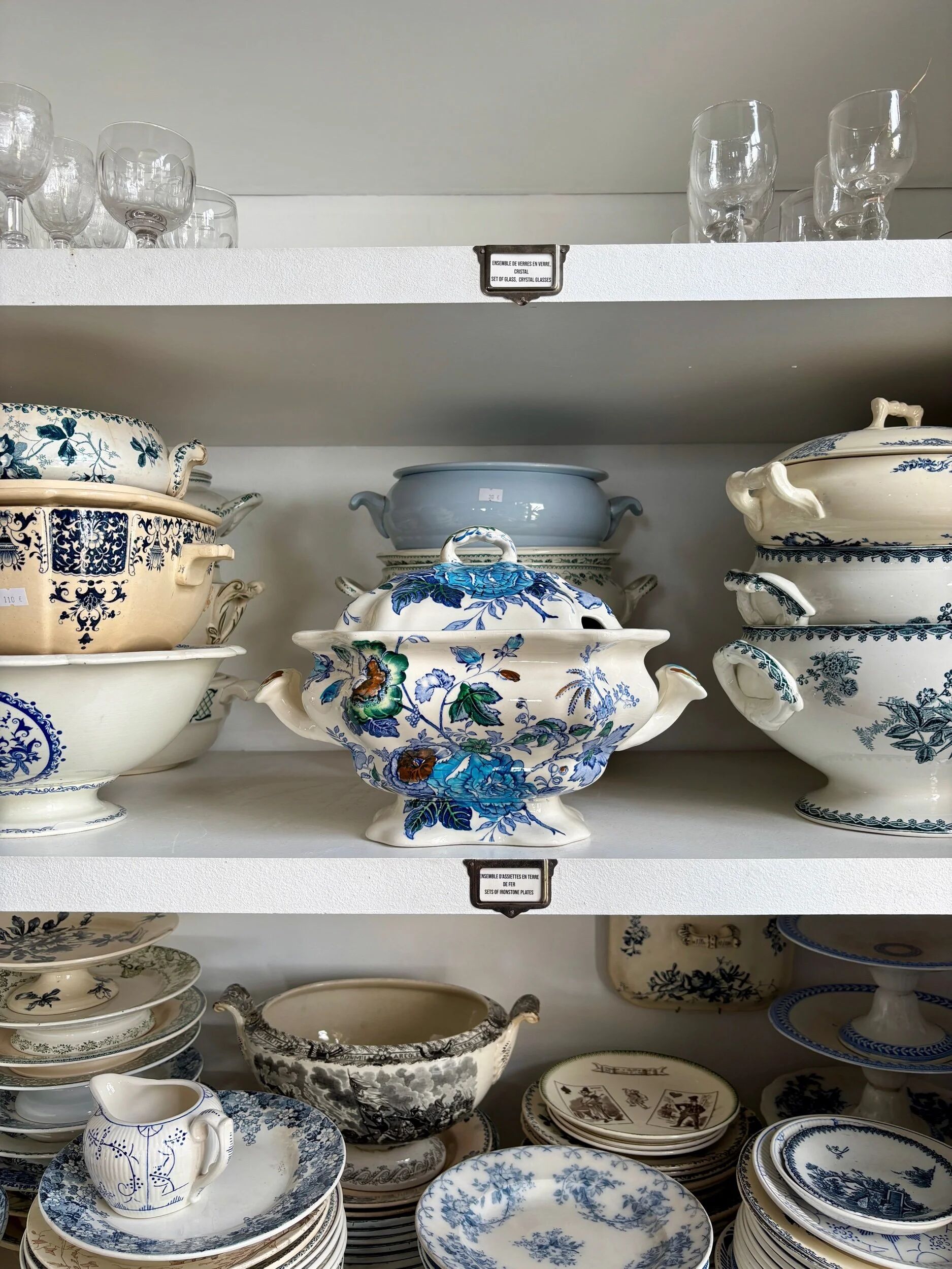 Mason's ironstone soup tureen, "Belvedere" service - early 20th century