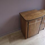Dresser 1960