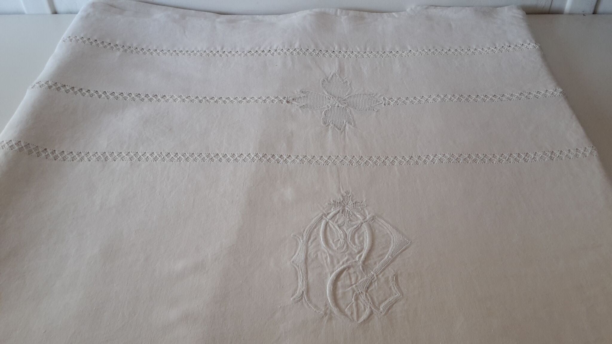 Sheet in XIX linen thread