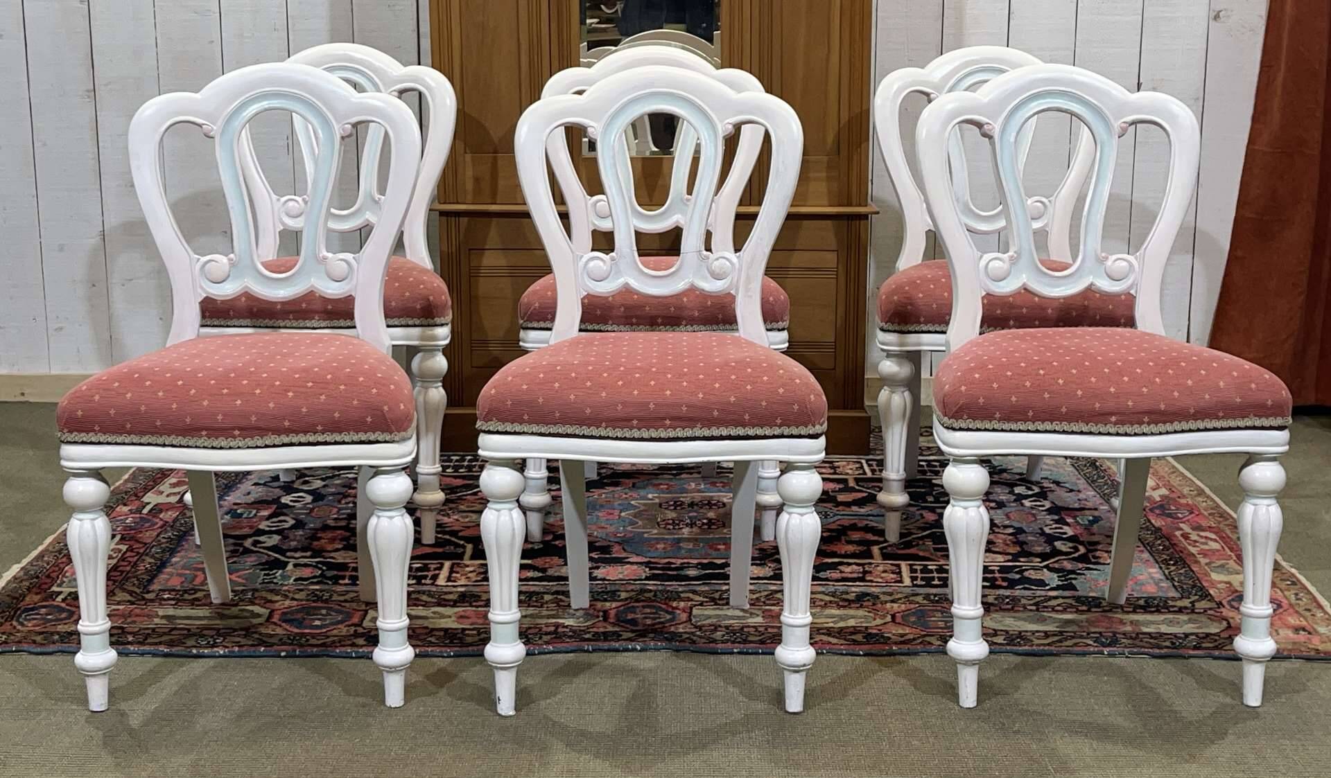 Set of 6 English Victorian style mahogany chairs.