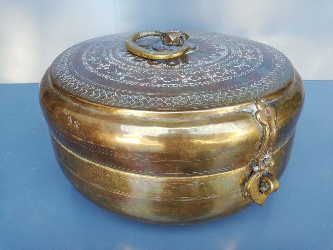 Indian copper box