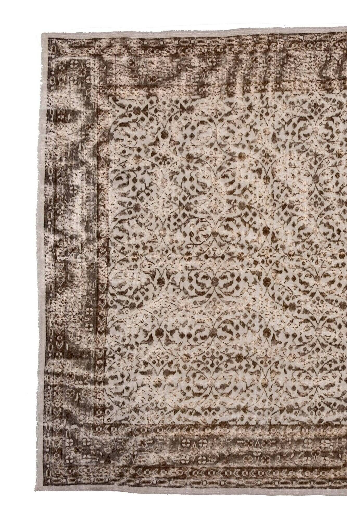 Vintage Turkish Oushak rug 205x304 cm