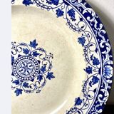 4 old Moustiers plates