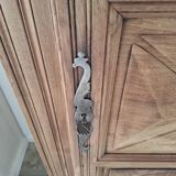 Oak solid bonnetière / wardrobe / dresser from 1940