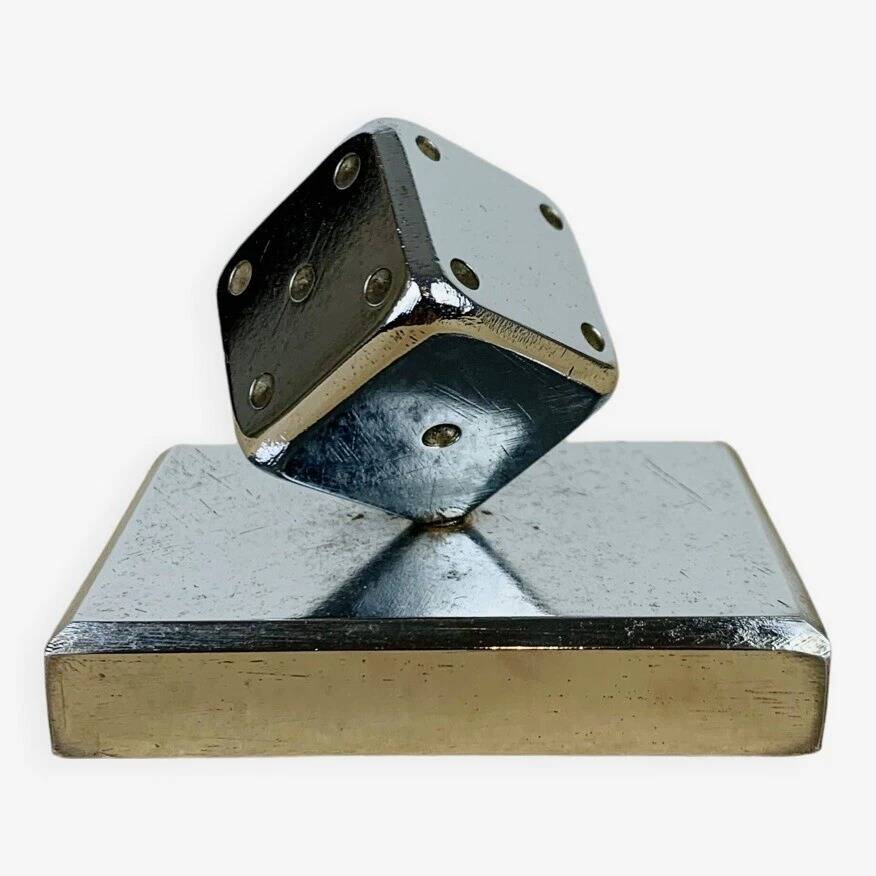 Art Deco sculpture in chrome metal