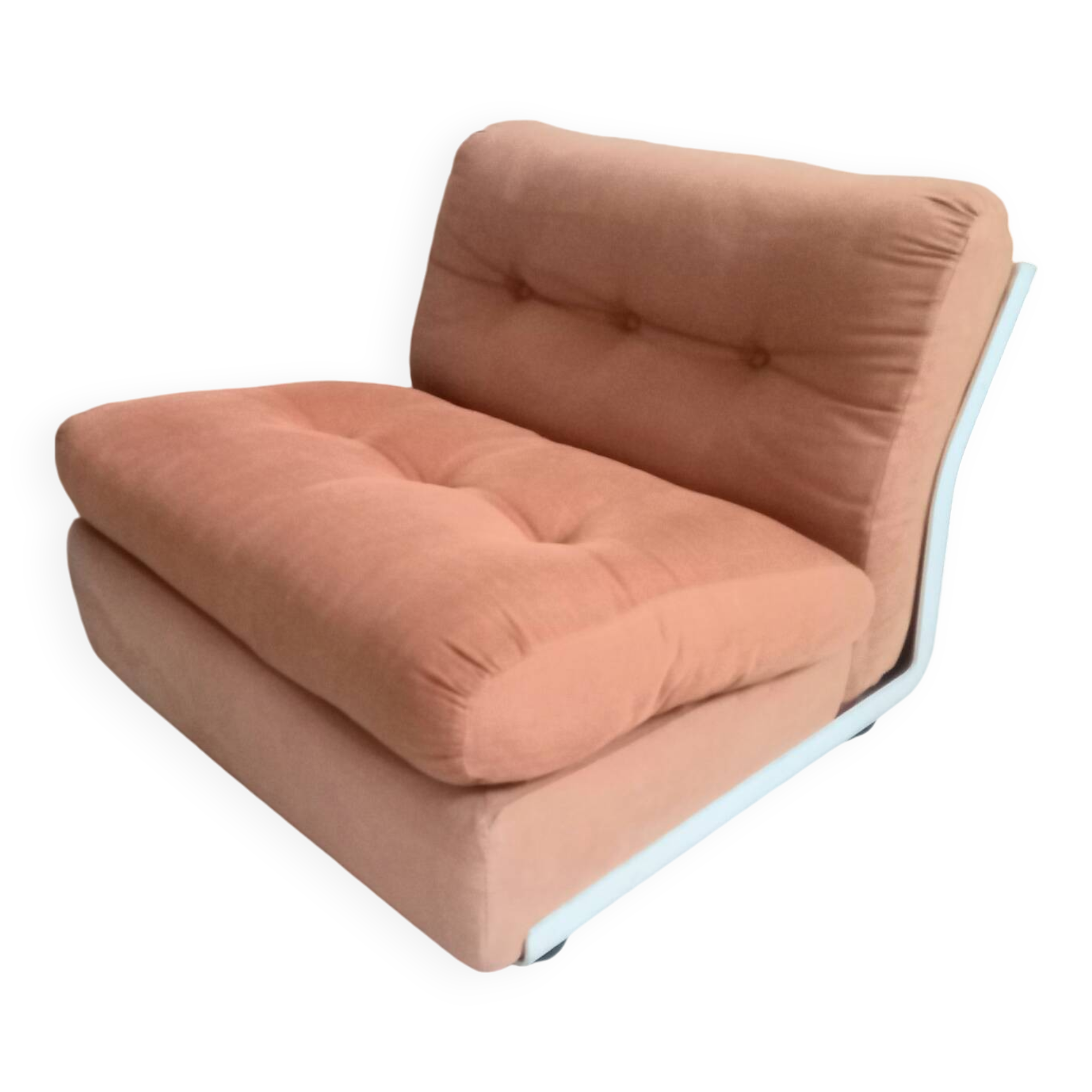 Armchair Amanta by Mario Bellini