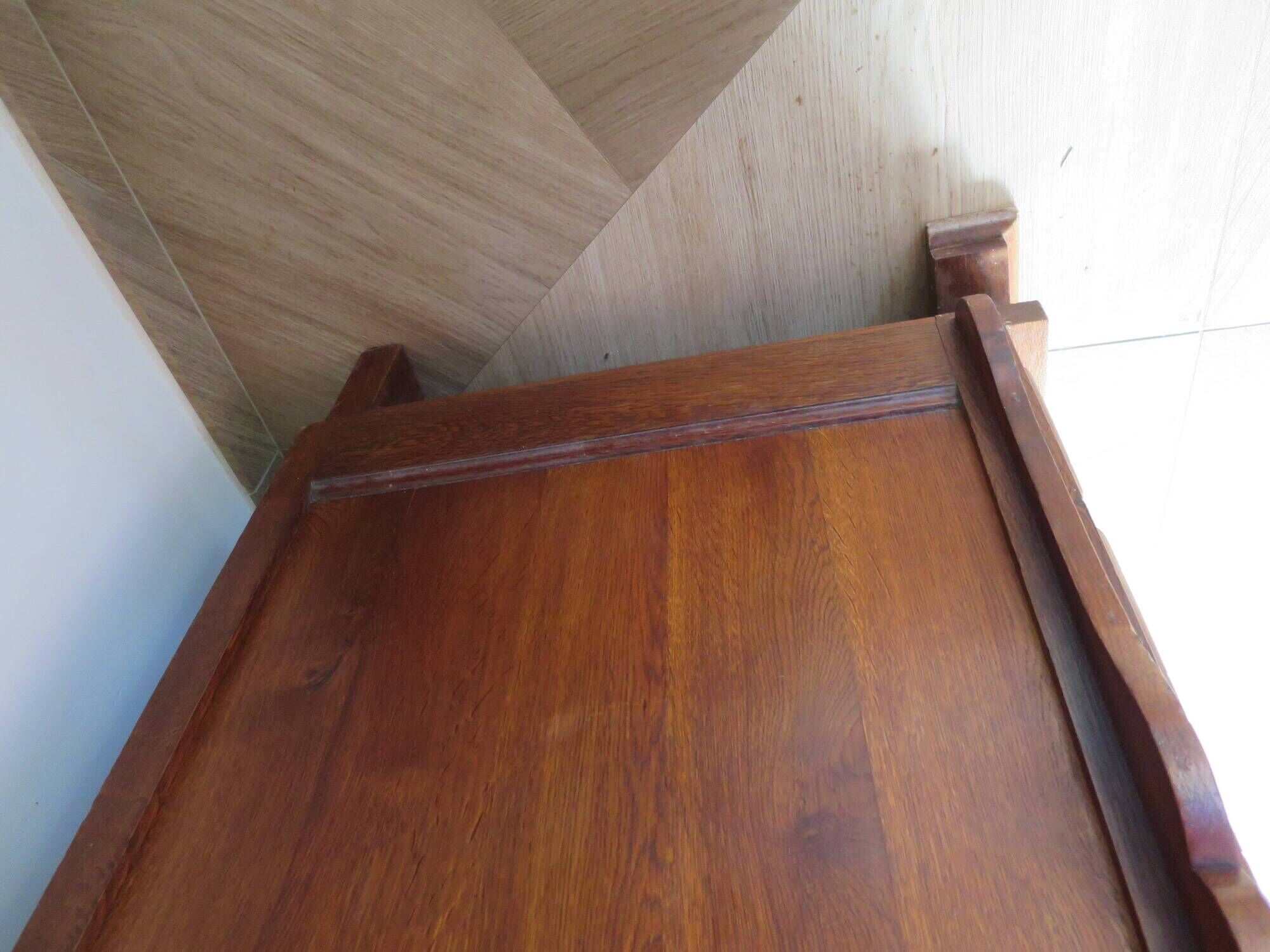 English asymmetrical chest of drawers - Art Deco - Mirror - 2 doors - 5 drawers - Mesh blond oak