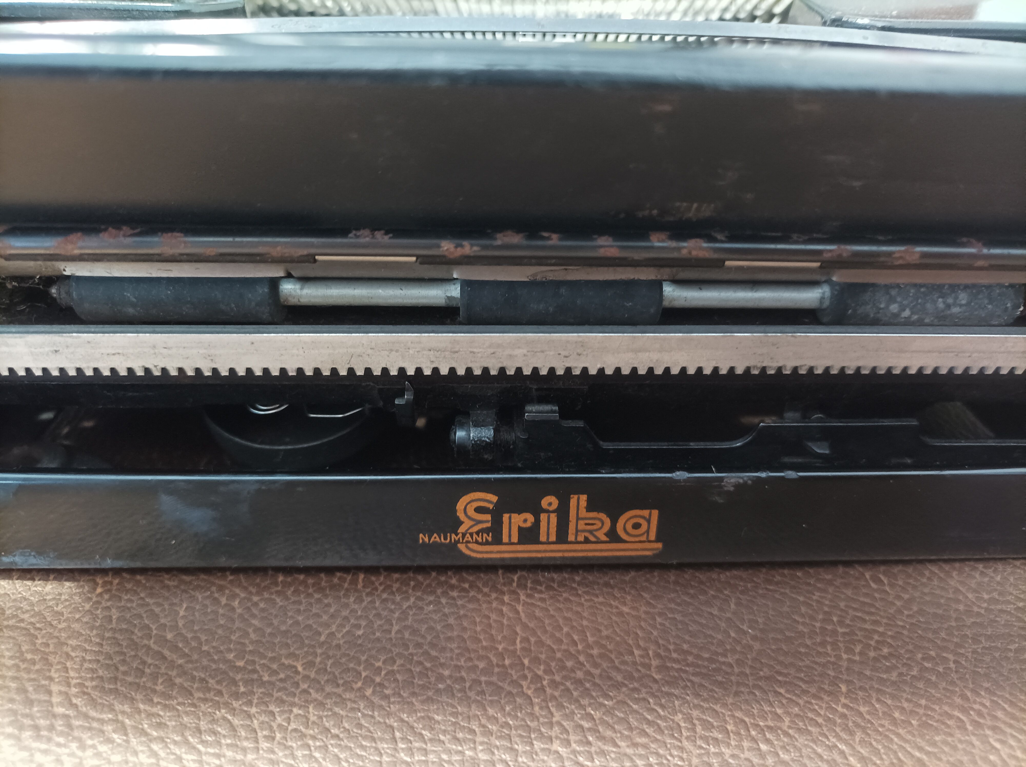 Antique typewriter Erika Naumann 40s