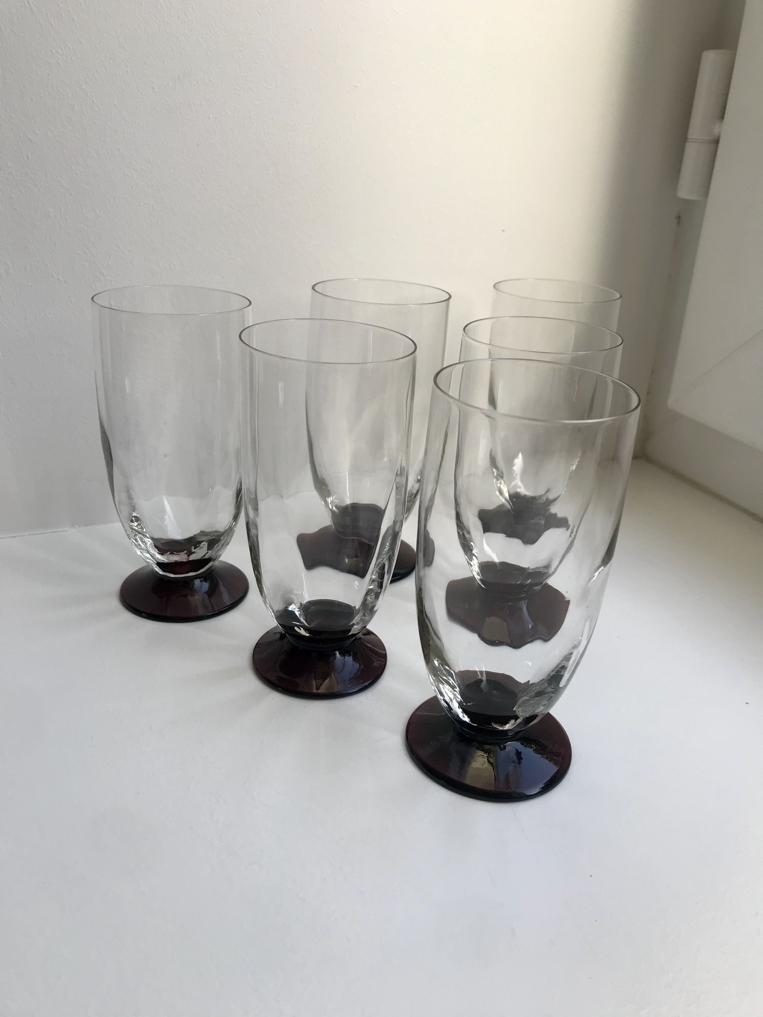 Set of 6 champagne flutes with purple feet Art Deco 30s
