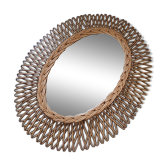 Oval rattan mirror