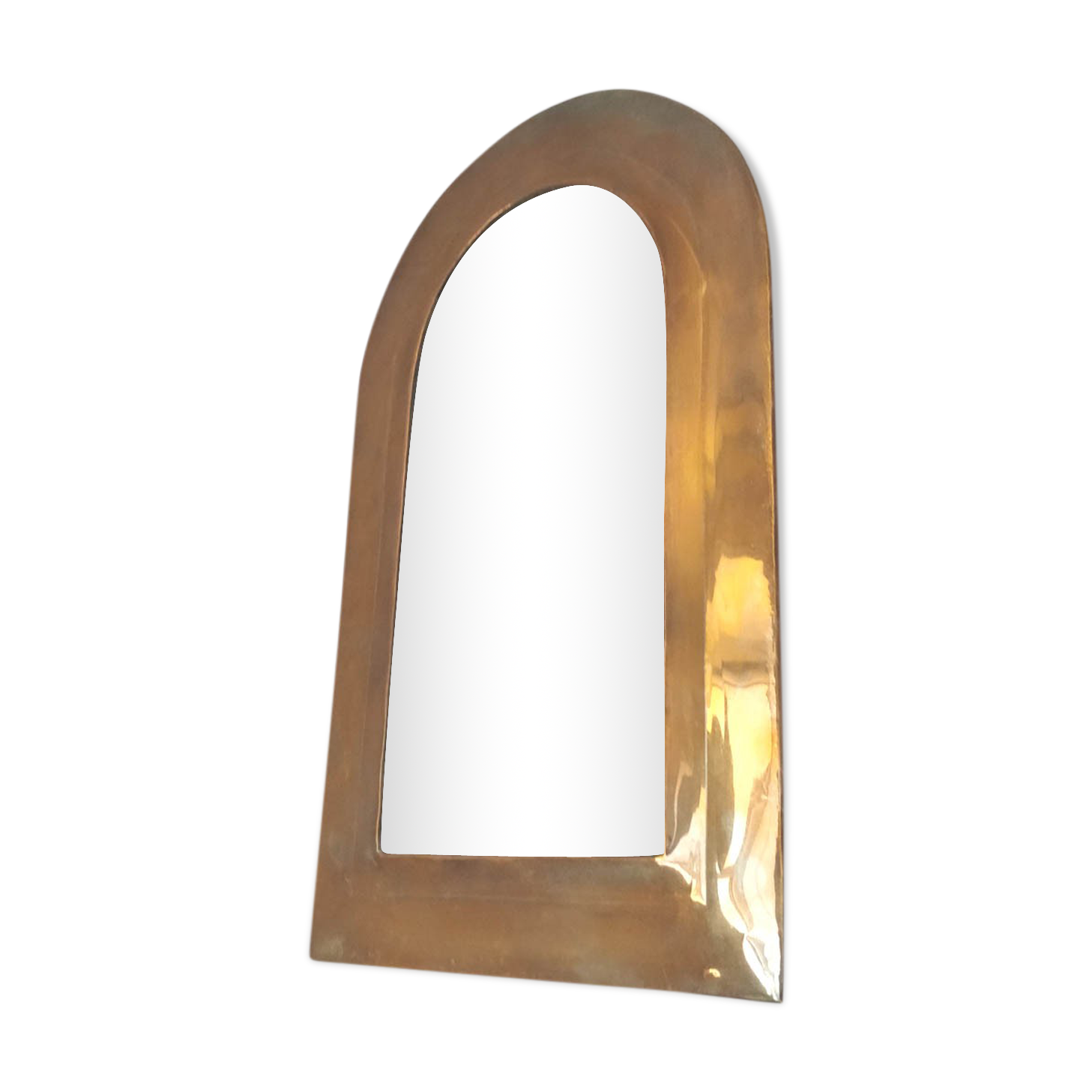 Half-moon brass mirror stitched ice