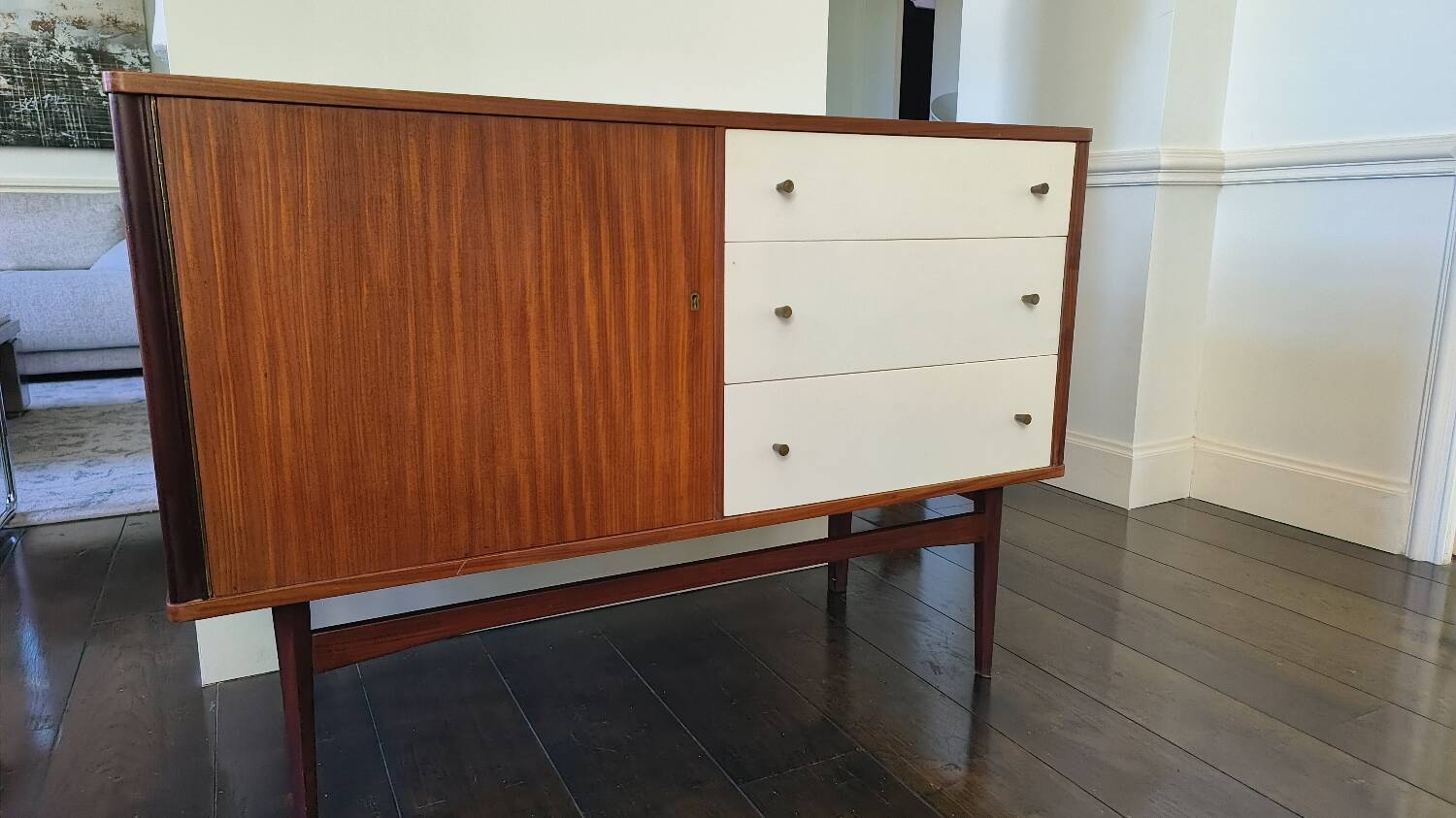Commode scandinave