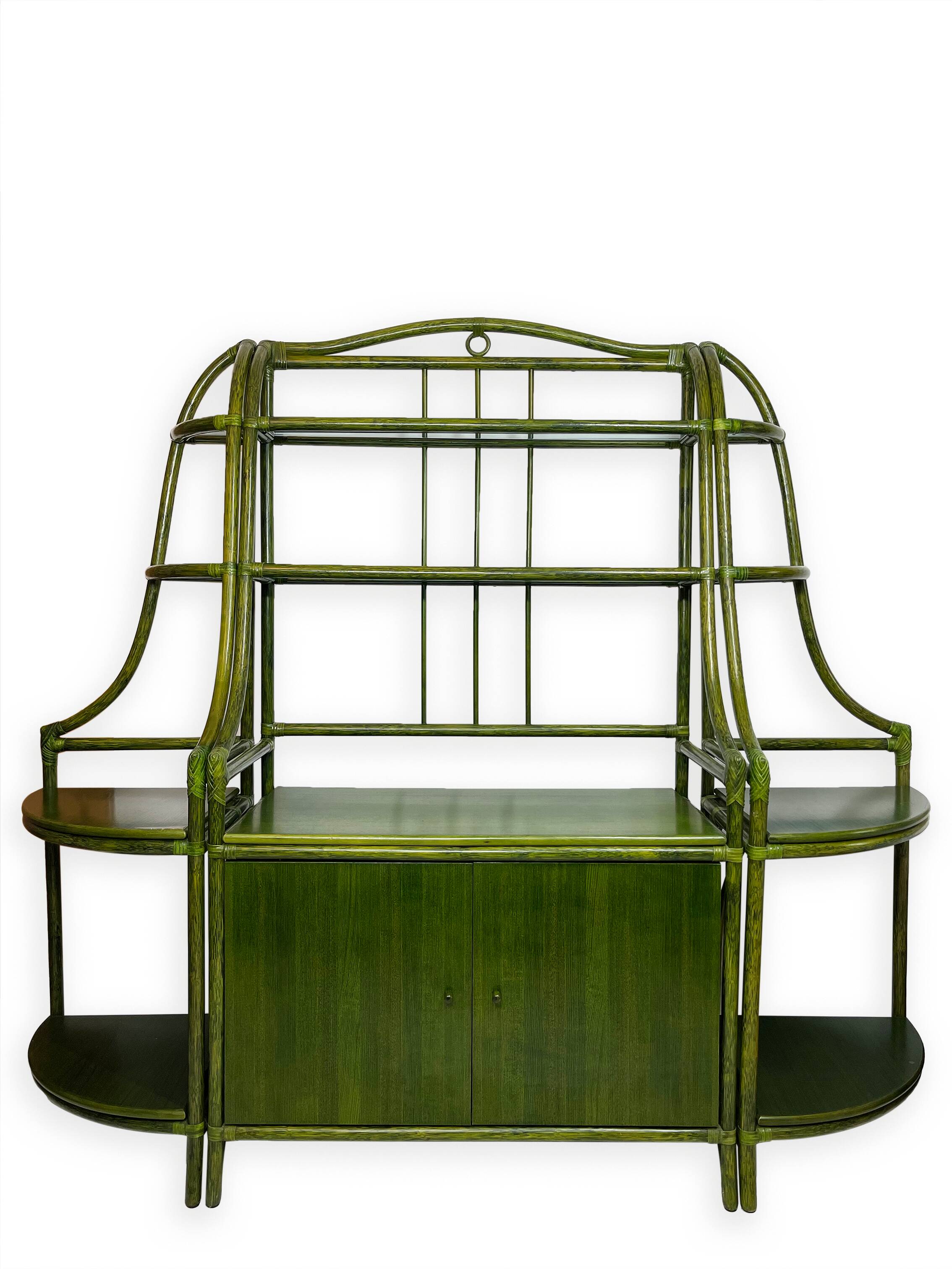 Buffet en rotin vert et hêtre, années 1970