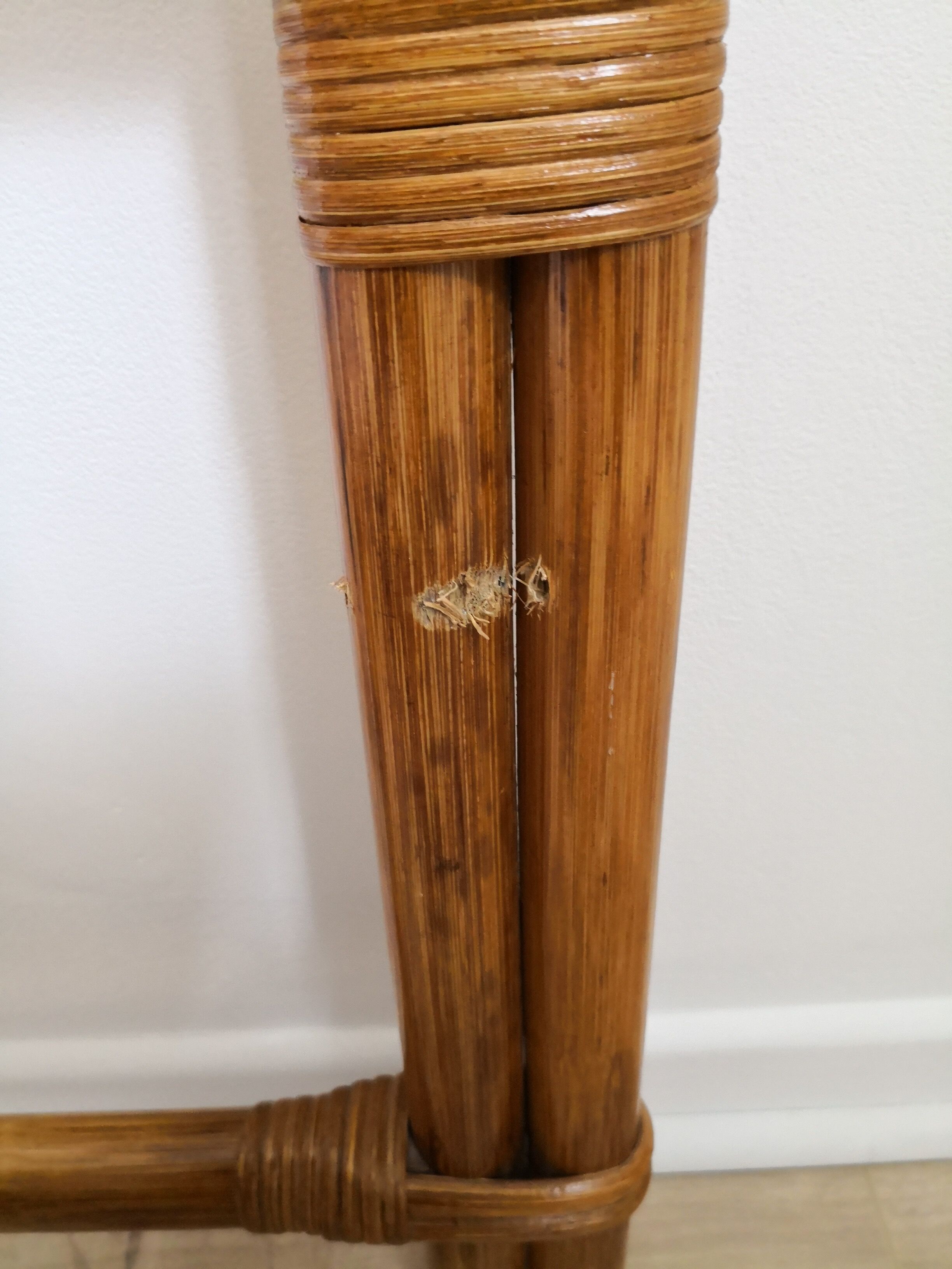 Rattan headboard 2 people