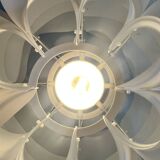 White artichoke tulip design table lamp