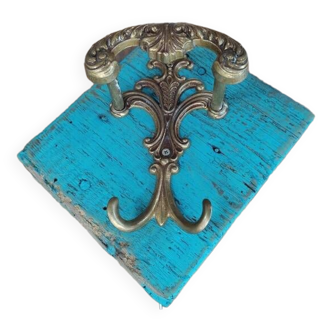Blue patinated wood coat rack 1 decorative bronze hook