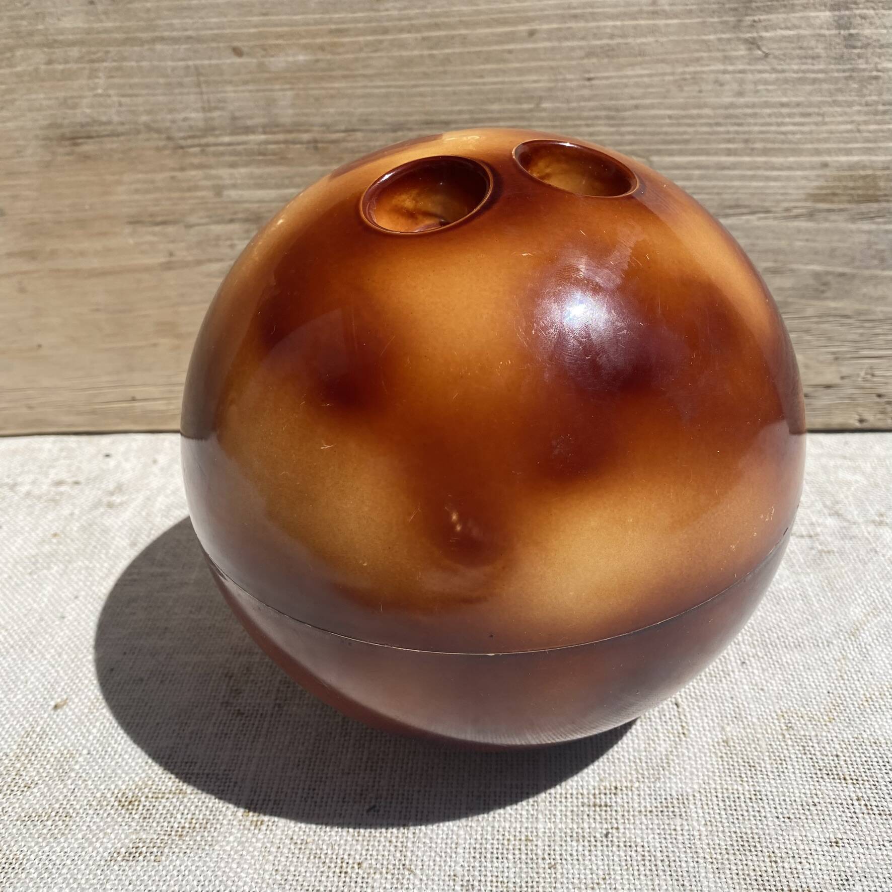 Bac à glaçons boule de bowling Van Melle , France 1970