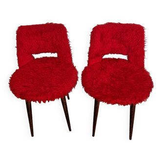 Paire de chaises vintages moumoutes rouges