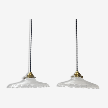 Pair of vintage vallerysthal glass hanging lamp