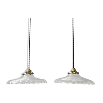 Pair of vintage vallerysthal glass hanging lamp